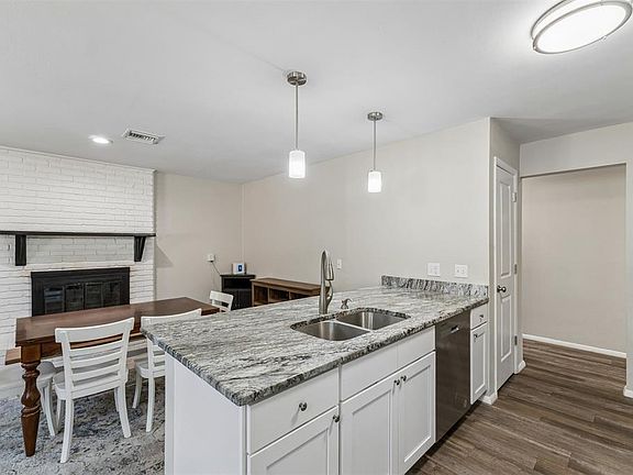 5th image of 8209 NW 28th St