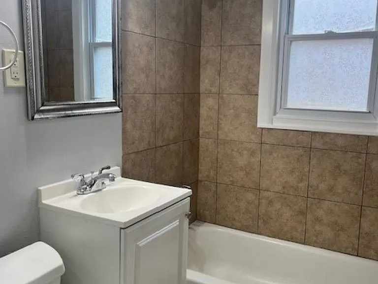 3764 Carnes Ave — Photo 10