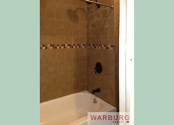 Rented by Warburg | media 12