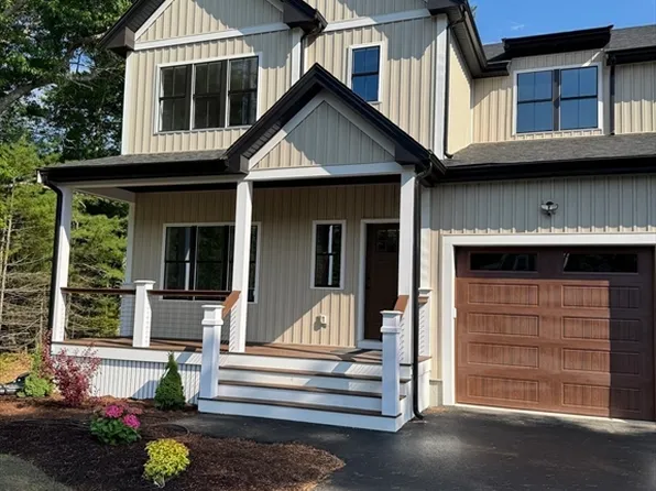 86 High St #1, Carver, MA 02330