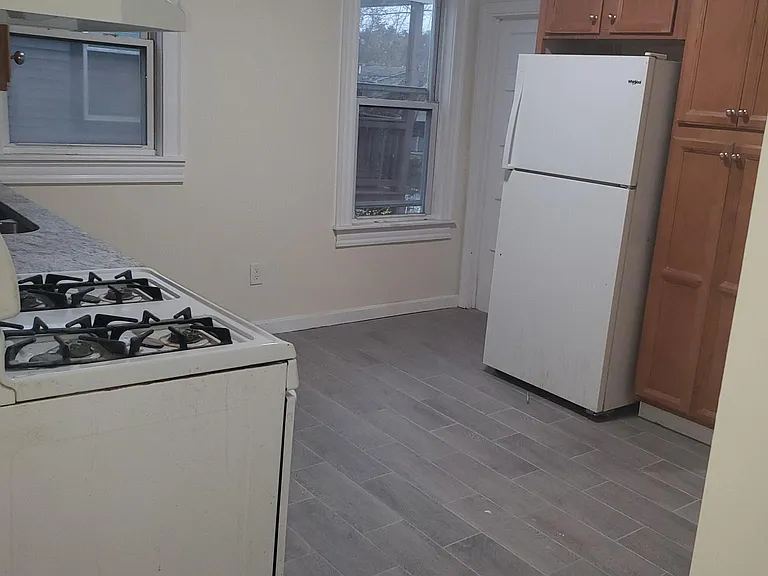 3964 Washington St #3 — Photo 4
