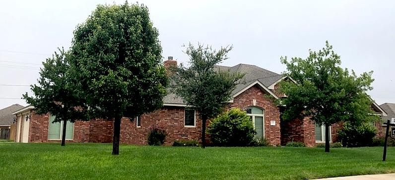1st image of 1001 Melinda Ln
