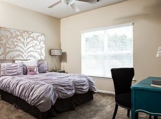 136 Amaryllis Dr APT 107, Wilmington, NC 28411