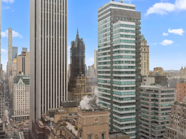 117 East 57th Street 35D image 17 of 18