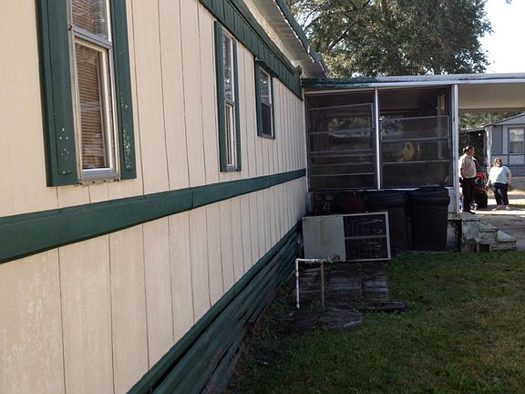 3rd image of 11015 Starwood Dr