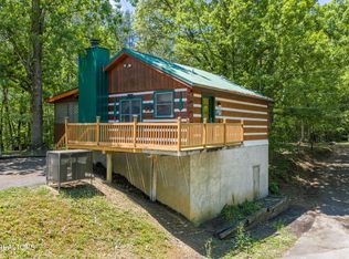 1510 Ridgecrest Dr, Sevierville, TN 37876