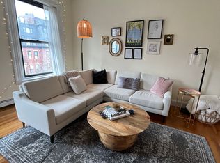 8-315 Beacon St #8, Boston, MA 02116