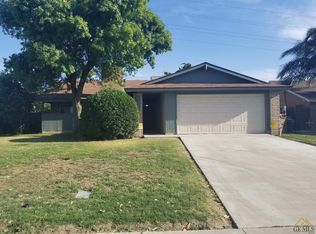 611 Deanna Way, Bakersfield, CA