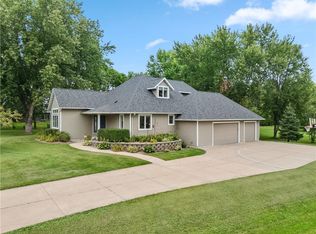 521 Pine Pl, Rice Lake, WI 54868