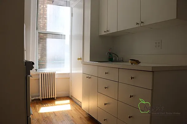 Rented by Bapple | media 21