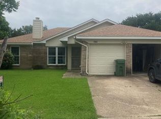 512 Rifleman Trl, Arlington, TX 76002