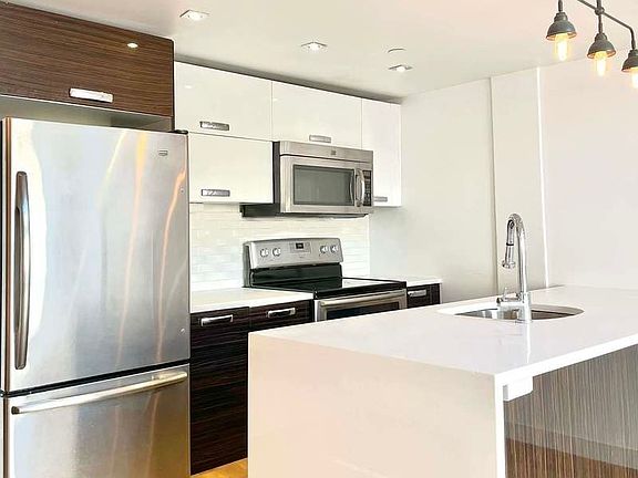 4th image of 396 Saint Marks Ave APT 3C