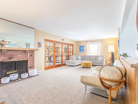 2nd image of 9143 Valjean Ave