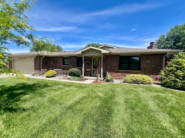 2714 Executive Ct, Kokomo, IN 46902