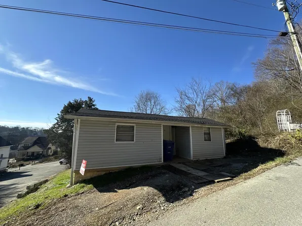 231 Moonstone Rd, Chattanooga, TN 37405