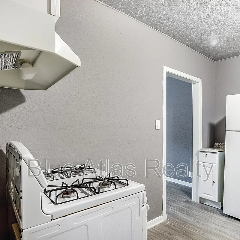 1 bed, 1.0 bath, 580 sqft, $795 — Photo 4