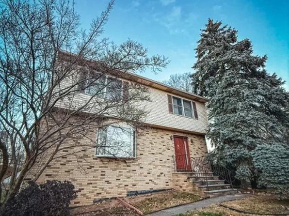 7 Walray Ave, North Haledon Boro, NJ 07508