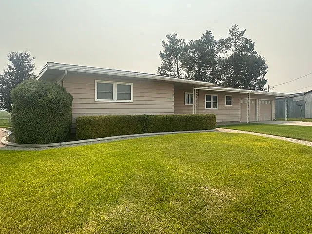 7100 Whitley Dr — Photo 1