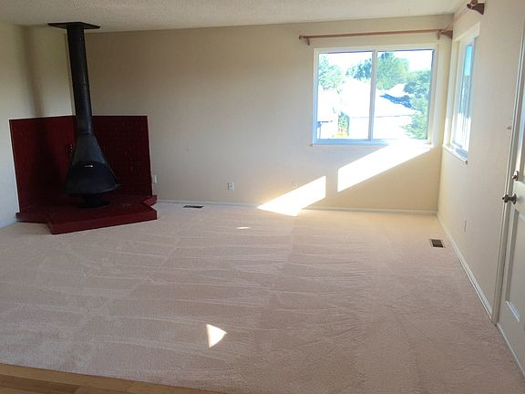 3rd image of 1120 Monroe Dr APT D