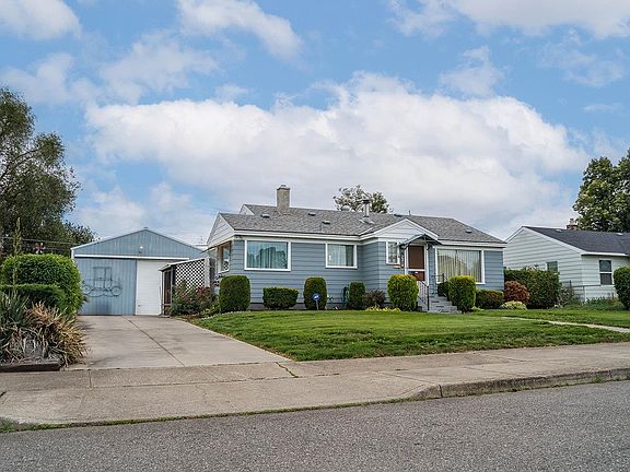 2nd image of 2314 E Heroy Ave