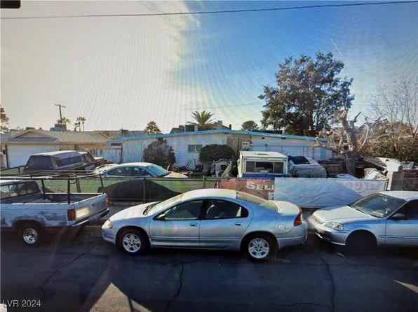 903 De Met Dr, Las Vegas, NV 89119