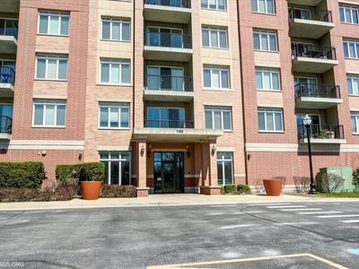 1199 E Port Clinton Rd UNIT 201, Vernon Hills, IL, 60061