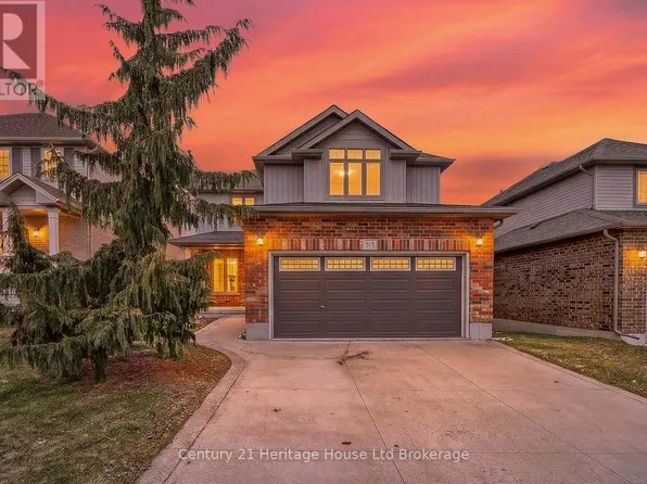 215 Munnoch Blvd, Woodstock, ON N4T 1V7