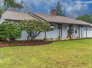 1235 NE Arrington Rd, Hillsboro, OR 97124