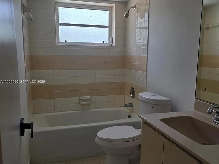 8404 SW 102nd Pl — Photo 9