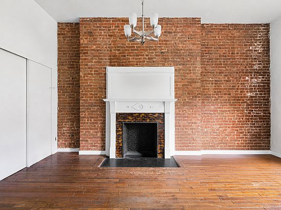 3rd image of 46 W 87th St APT 3A