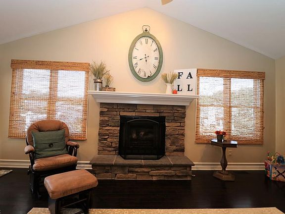 5th image of 1516 Smith Dr