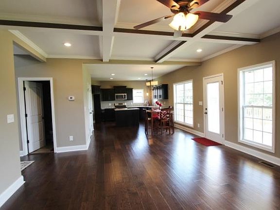5th image of 336 Farmington Lot 336