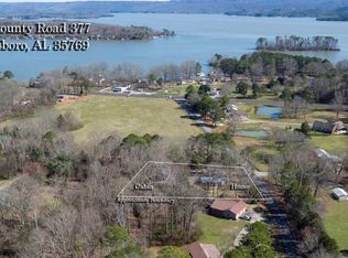 399 County Road 377, Scottsboro, AL 35769