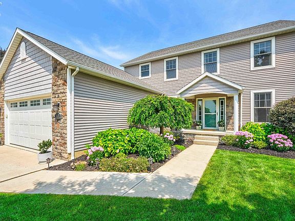 4th image of 5533 E Bertram Dr