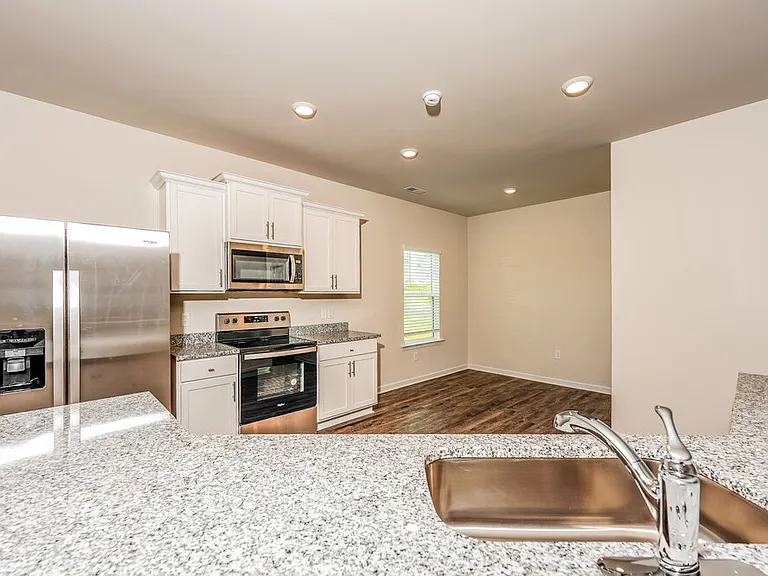4537 Morgan Dr — Photo 9