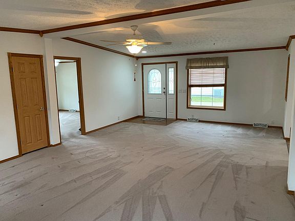 3rd image of 23640 W Lakepoint Dr
