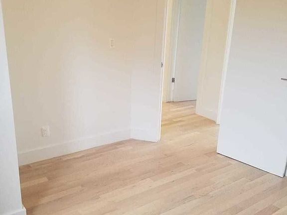 4th image of 1236 Pacific St #6L