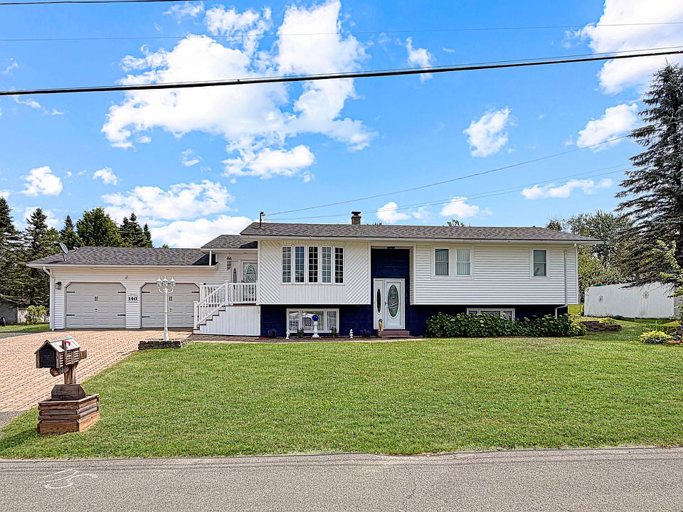 1st image of 140 26th Avenue