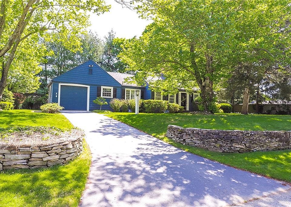 2nd image of 144 Sweetfern Rd