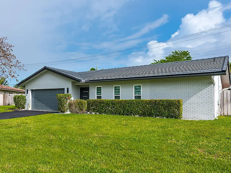 115 Saint Cloud Ln — Photo 4