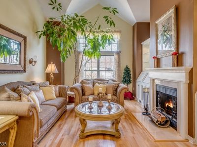 13 Vandeventer Ct, Sayreville, NJ, 08872