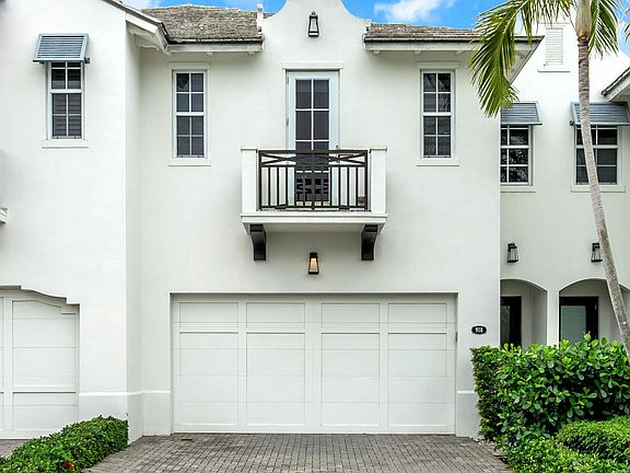 2nd image of 918 St George Boulevard