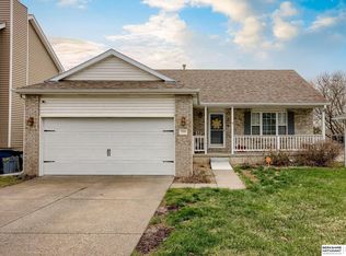 7100 S 32nd St, Lincoln, NE 68516