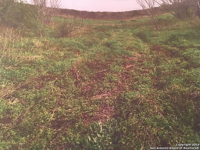 2nd image of 16518 S Us Highway 281