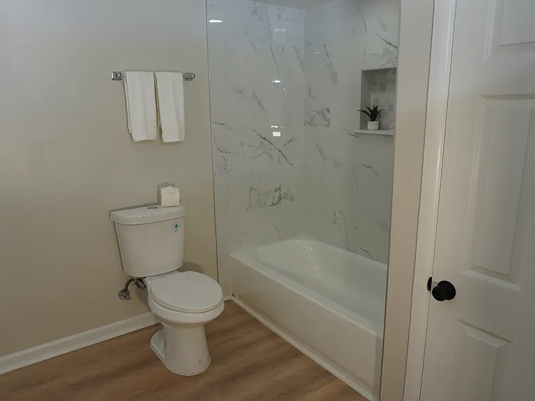239 E Timonium Rd — Photo 12