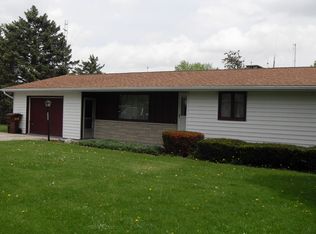 9555 SW 2nd St, Geneva, IN 46740