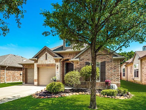 3rd image of 6306 Hawthorn Dr