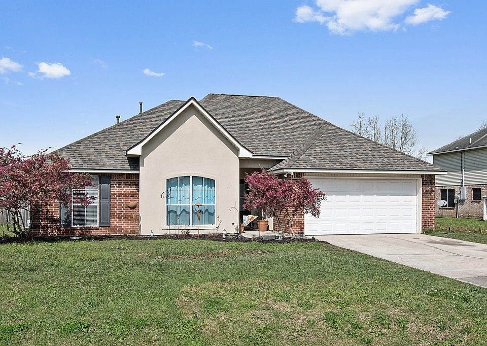 1st image of 9905 Destrehan Ave