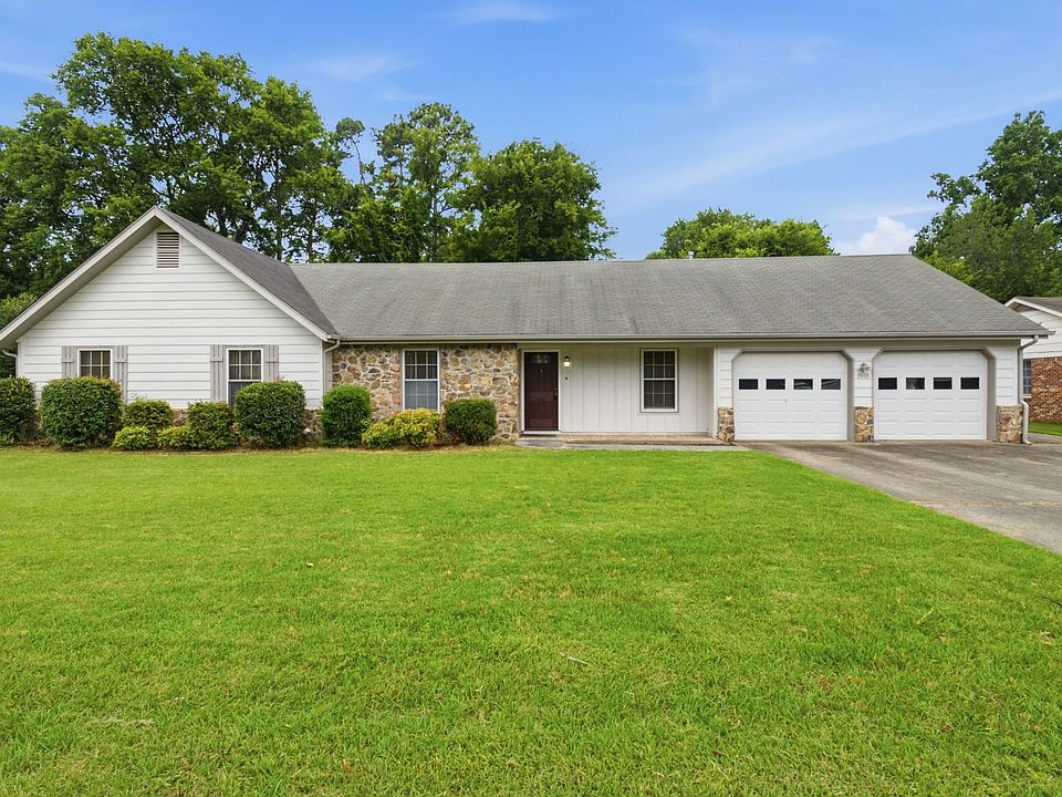 1st image of 9010 Cannstatt Dr SE