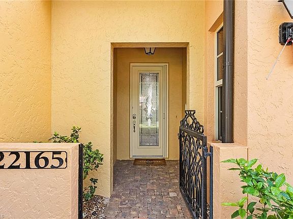 2nd image of 22165 Ponte Romano LN #101